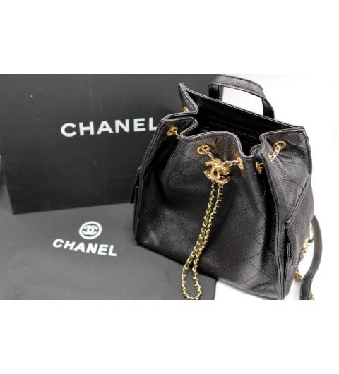 샤넬 25 미디엄 백팩 그레인드 카프스킨 금장 블랙 국내배송