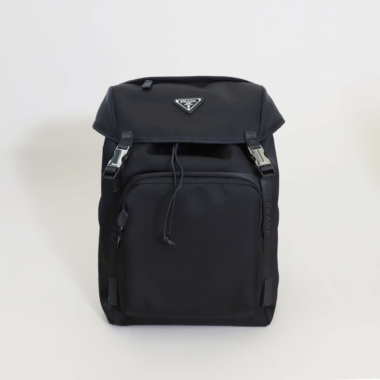 프라다 리나일론 남성 백팩 국내배송