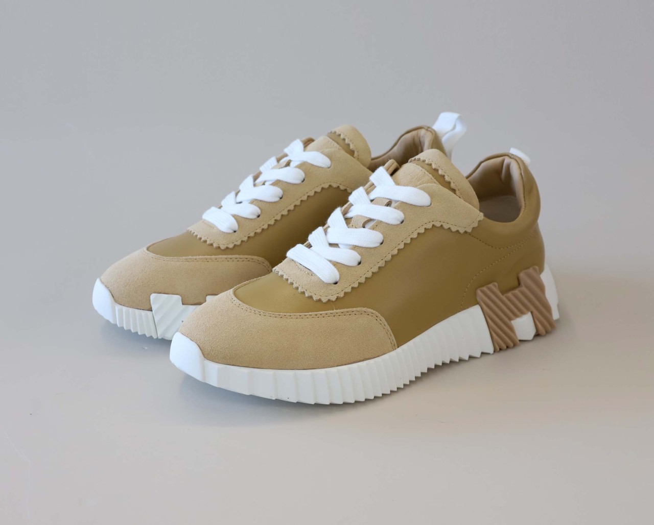 에르메스 [ H*MS ] 수입 바운싱 스니커즈 -베쥬렝- 국내배송