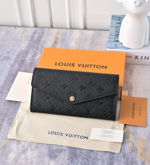 루이비통 사라 월릿 앙프레드(M82257)  국내배송