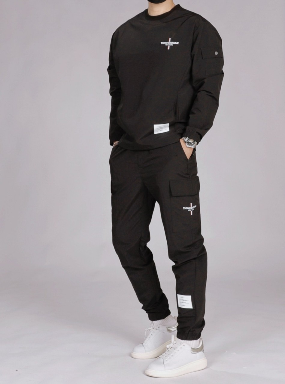 톰브라운 시그니처 투웨이스판 기모세트 국내배송