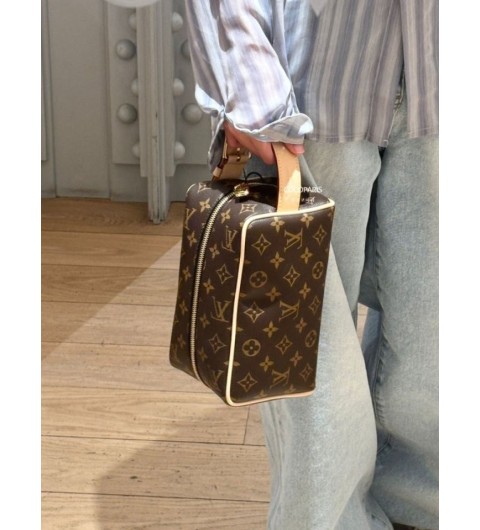 루이비통 락커 돕 키트 모노그램 파우치백 1 국내배송