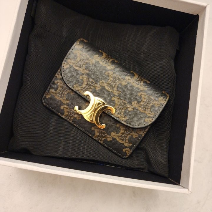 셀린느 트리오페 카드지갑 국내배송