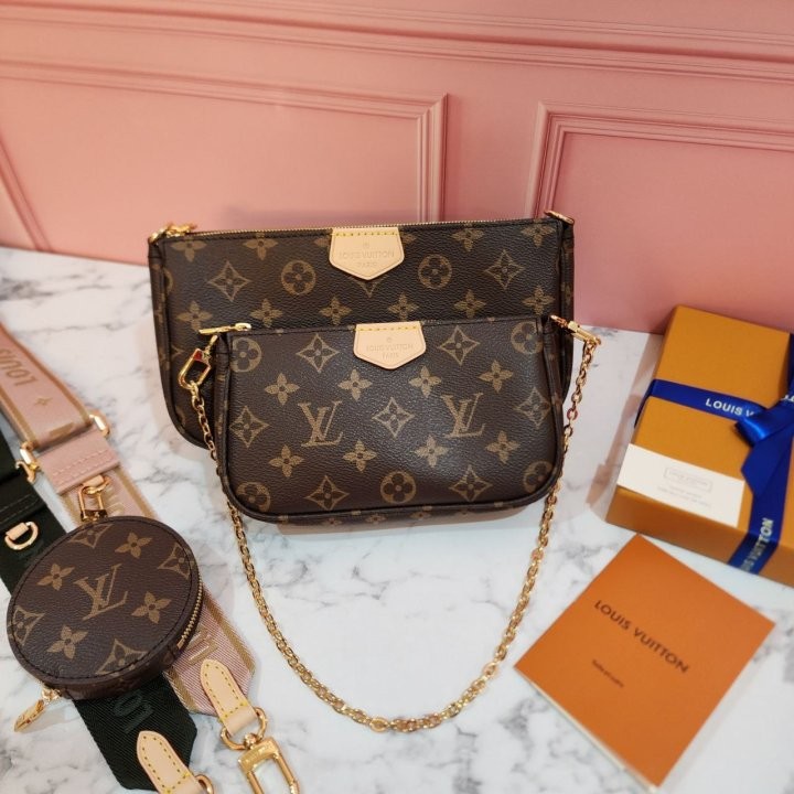 루이비통 악세수아 국내배송