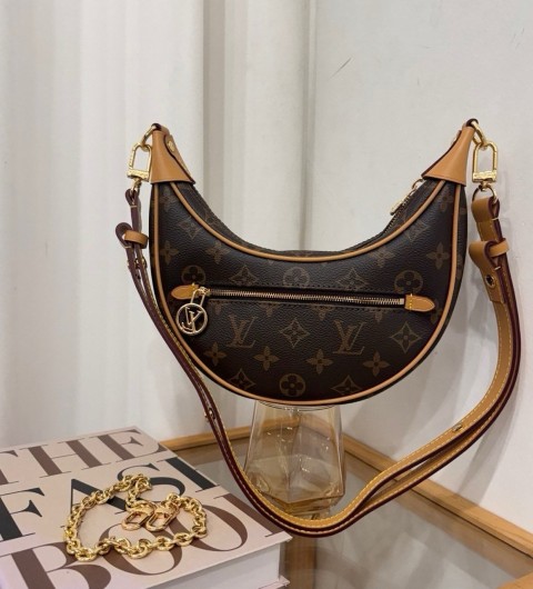 루이비통 루프 숄더백 국내배송