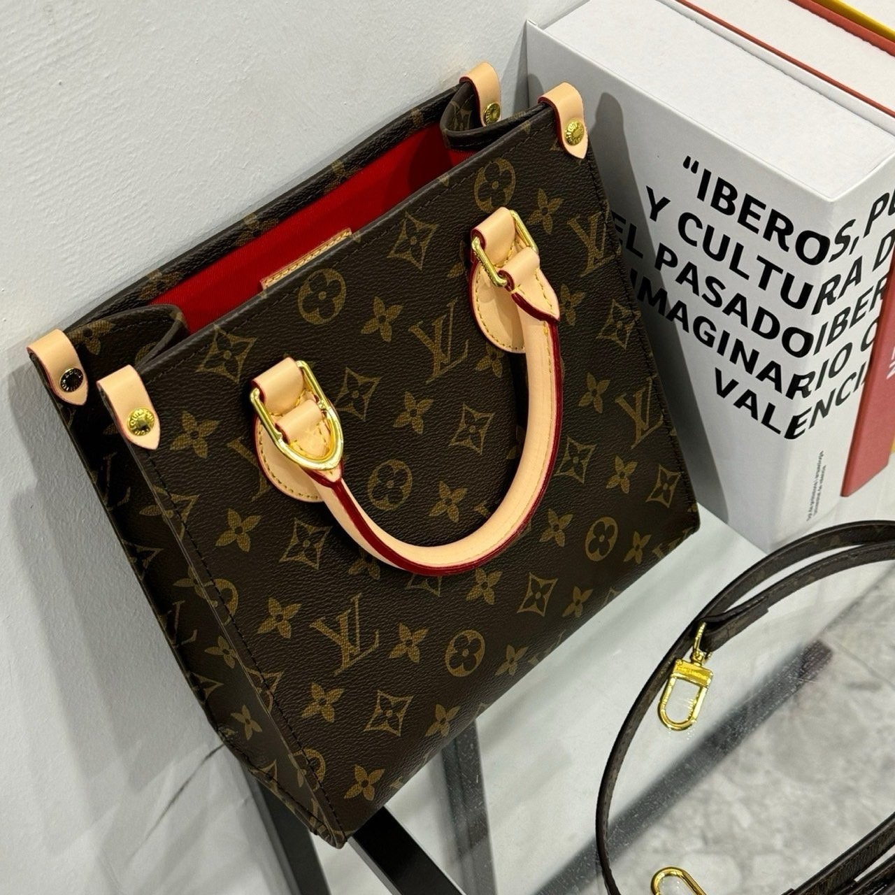 루이비통 삭플라BB 토트 크로스백 국내배송