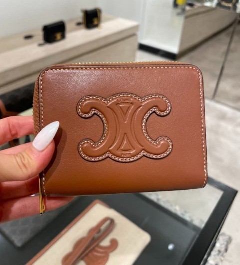 셀린느 퀴르 카드지갑  국내배송