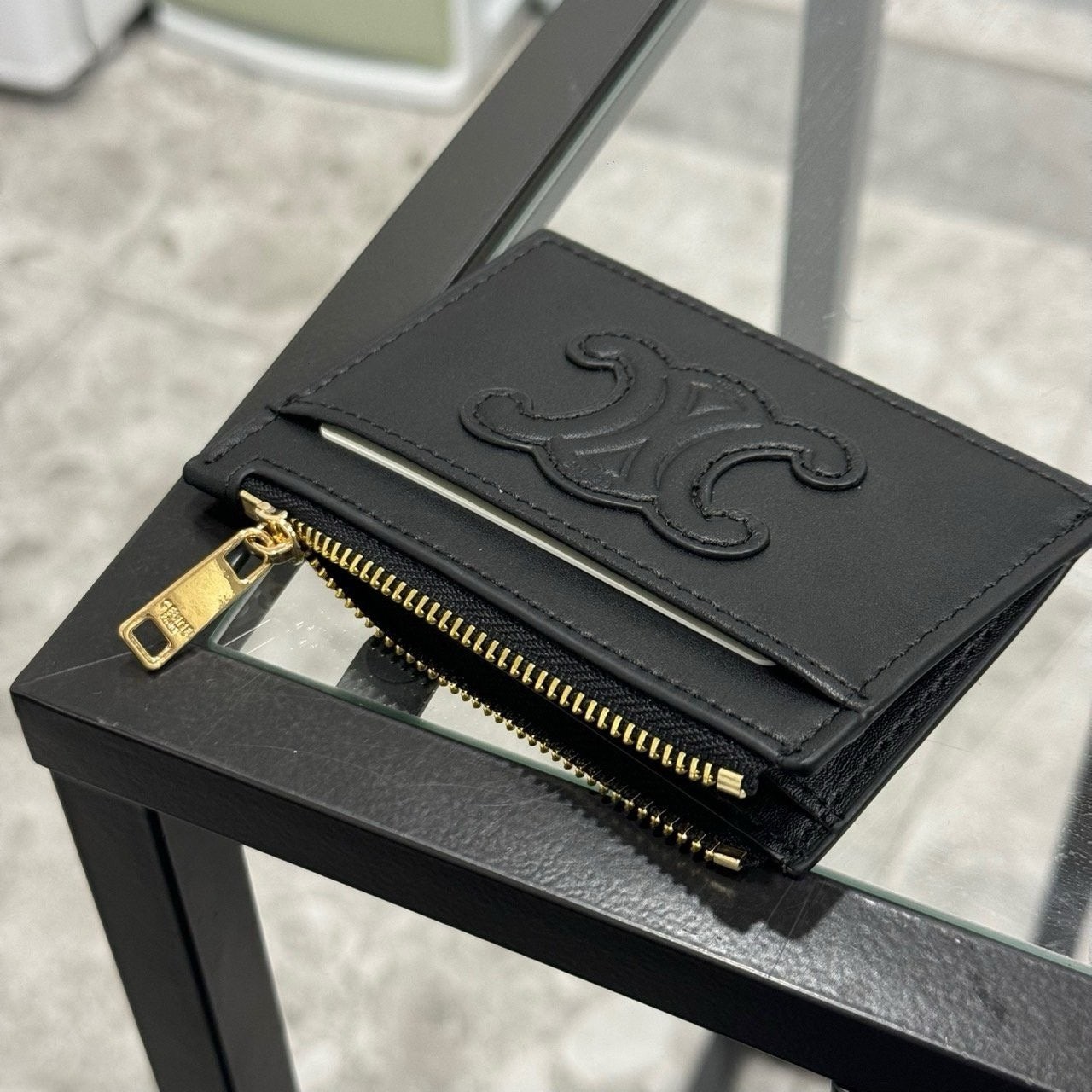 셀린느 지퍼 카드지갑  국내배송