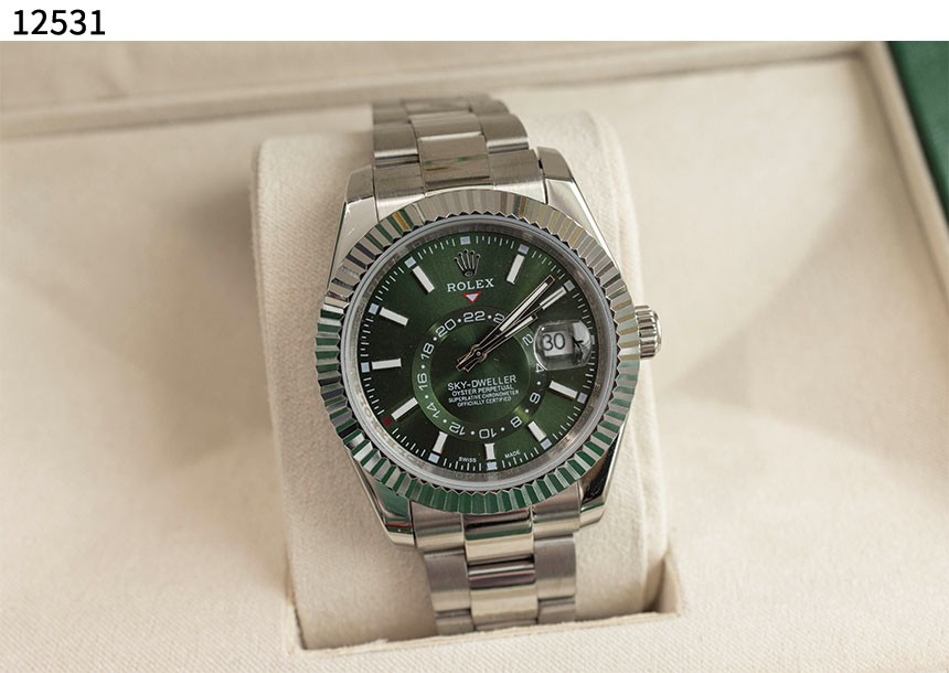 [Rolex] 스카이드웰러 그린다이얼  국내배송