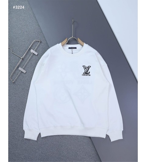 루이비통 LV 자수 이니셜 라운드 맨투맨 국내배송