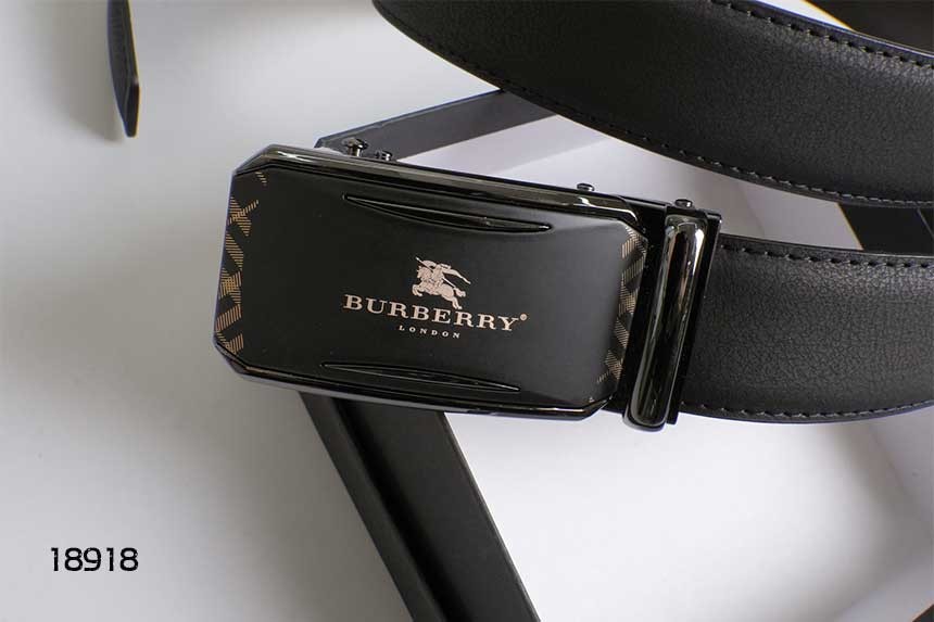 버버리 기사로고 스퀘어 자동벨트 국내배송