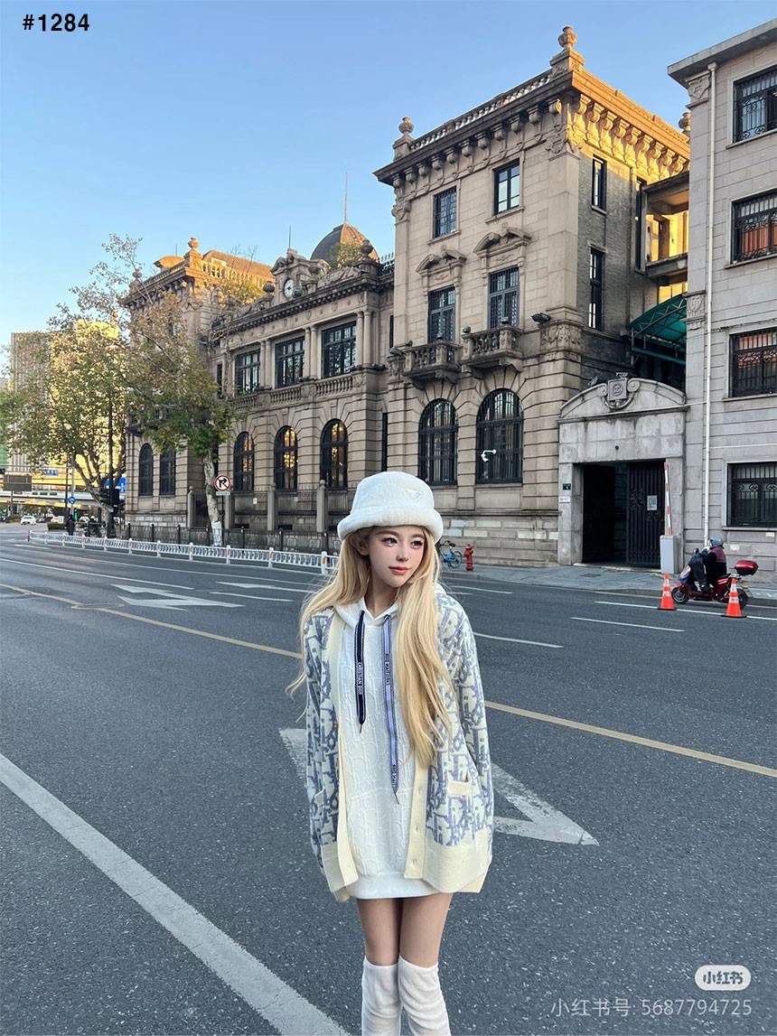 크리스찬 디올 오블리크 패턴 가디건 국내배송