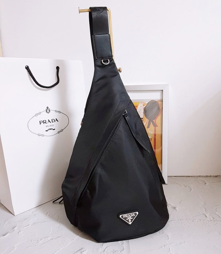 프라다[ 고급 ] 비텔로 쌍지퍼 크로스 1 국내배송