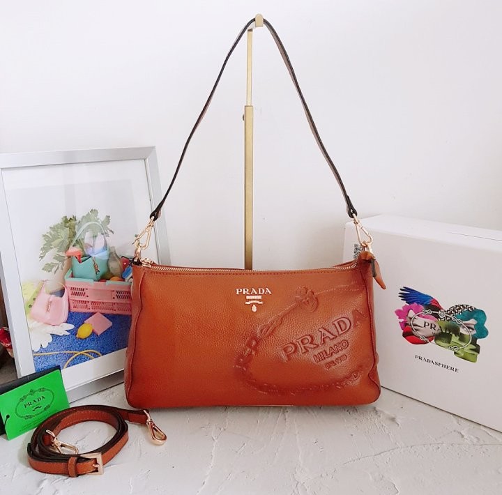 프라다[ 고급 ] 유진 불박크로스백 브라운 1 국내배송