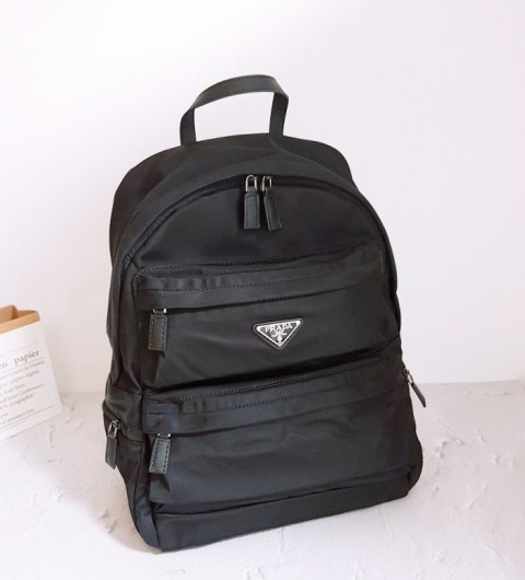 프라다 포코노 이서진백팩 2 국내배송