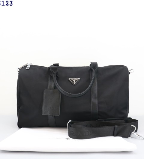 프라다 나일론 보스턴백 국내배송