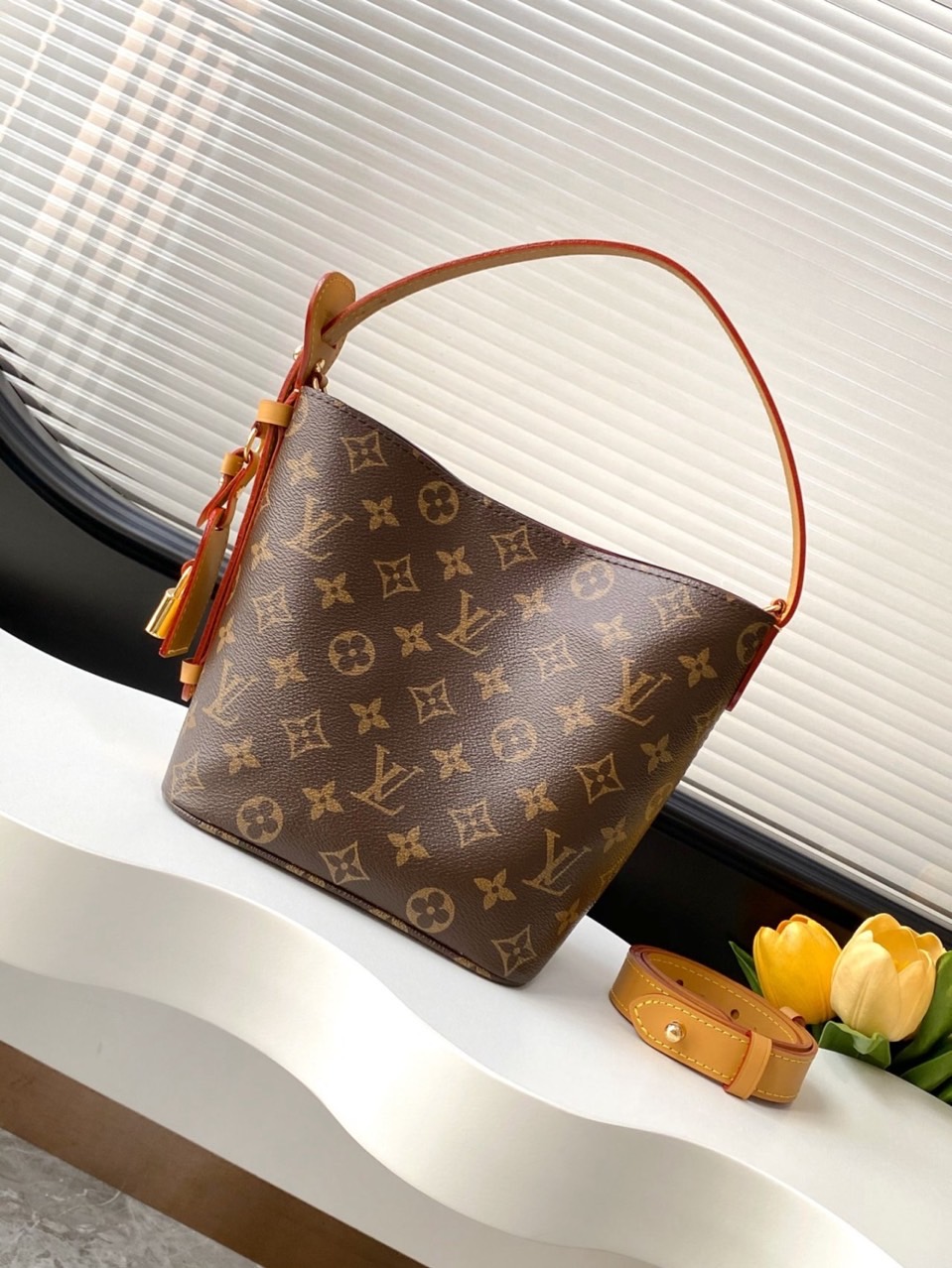 루이비통 올인 BB 국내배송