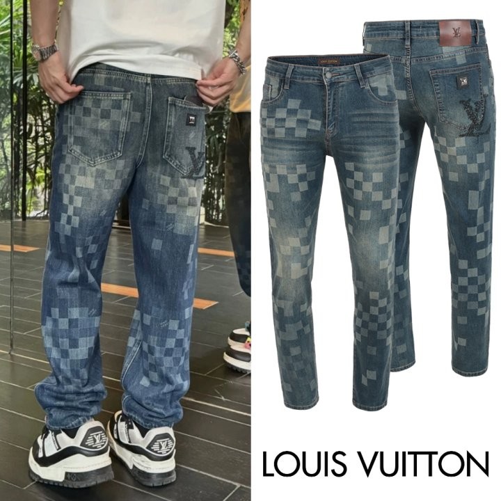 루이비통  26SS. 멀티 다미 프린트 워싱 슬림진 국내배송