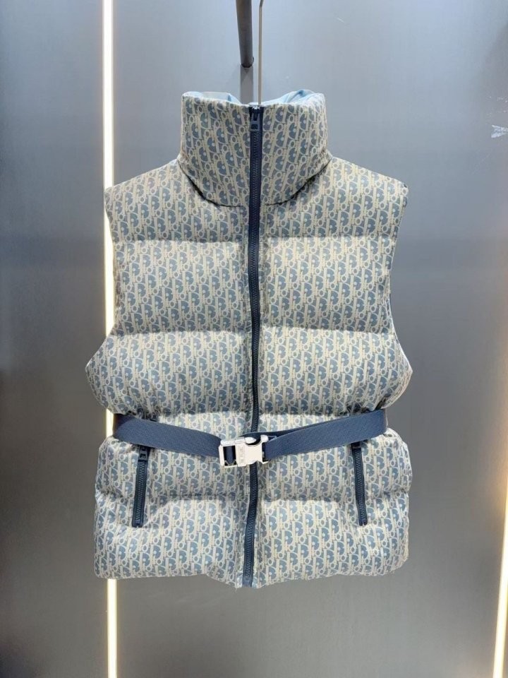 크리스찬 디올 패딩조끼   국내배송