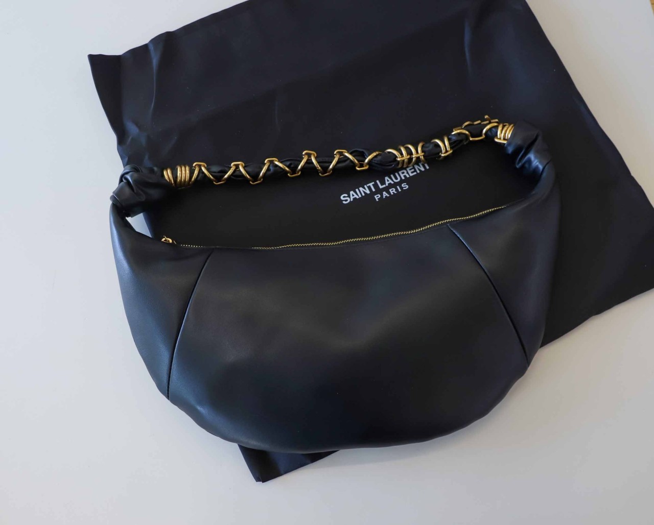 입생로랑 수입 아말리아 호보 램스킨 백 국내배송