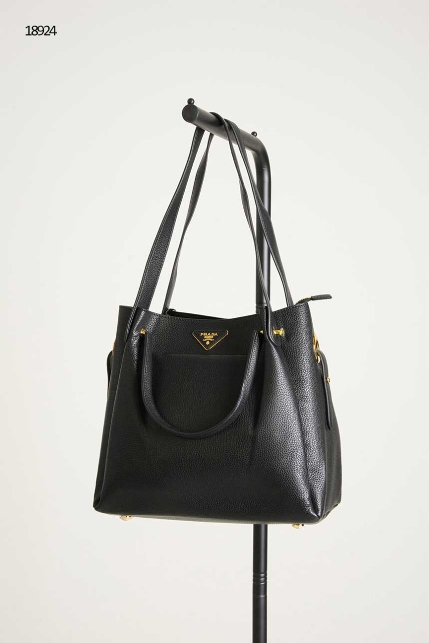 프라다 레더 금장 투웨이 백 국내배송