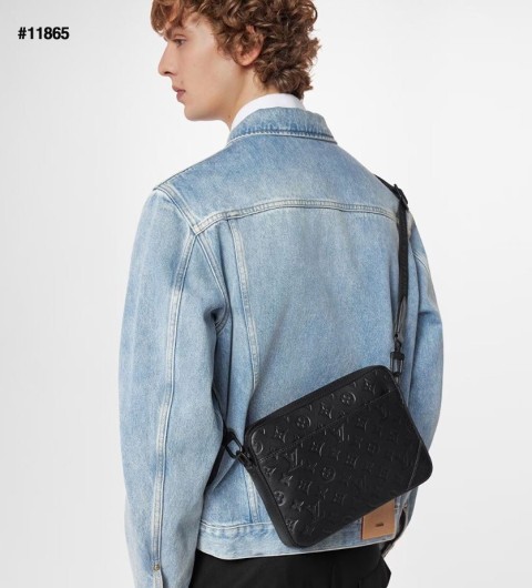 루이비통 듀오 모노그램 섀도우 레더 메신저백 & 지갑 셋 국내배송