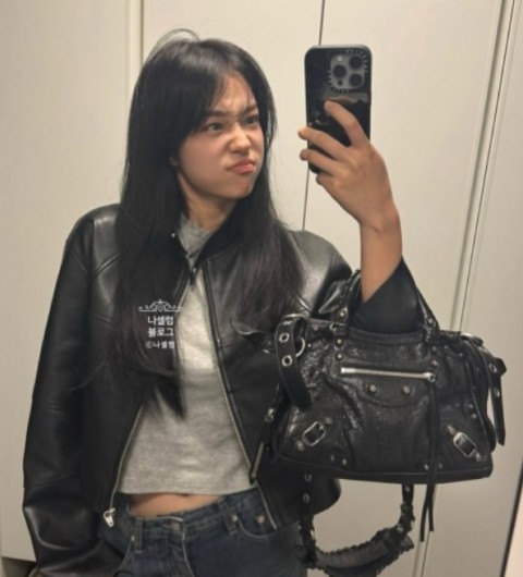 발렌시아가 수입 르 시티 백 - 스몰 블랙 - 국내배송