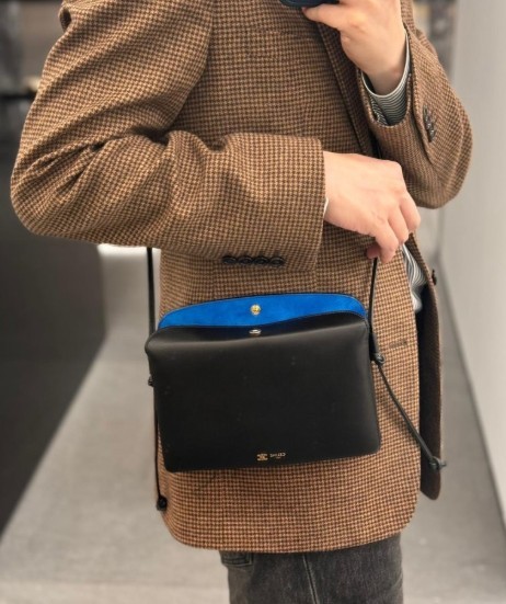 셀린느  수입 트리오 플랩 -블랙- 국내배송