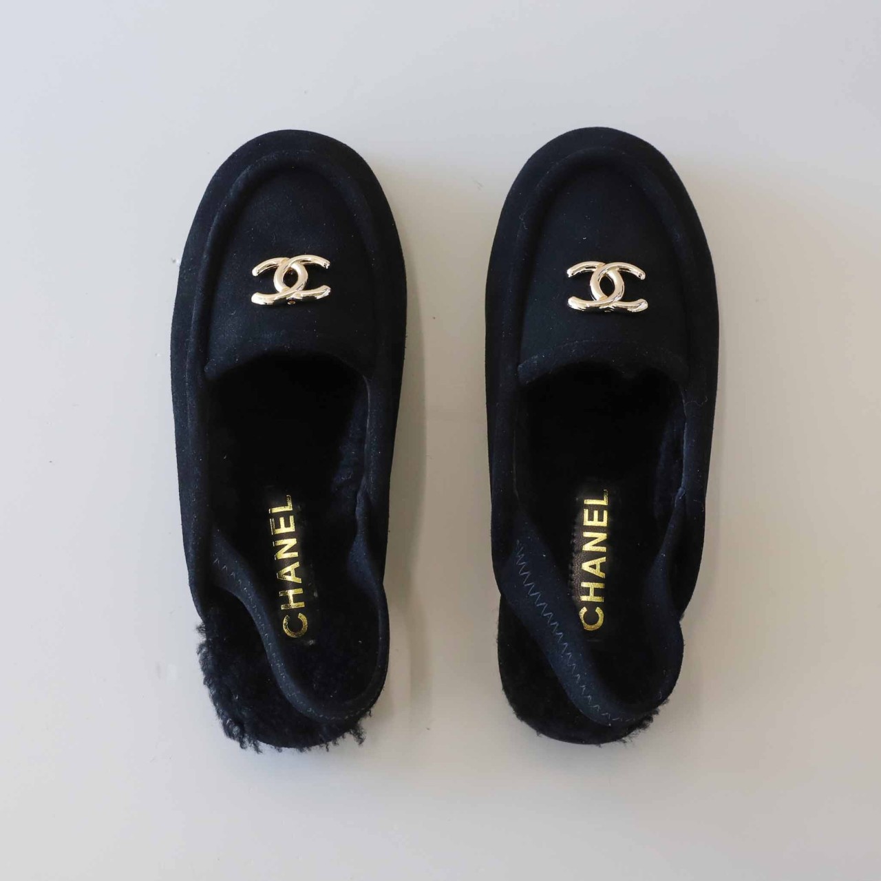 샤넬  스웨이드 시어링 슬리퍼 뮬 -단가인하- 국내배송