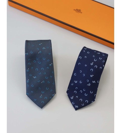 에르메스 [ HRMS ] 수입 Out of the box 타이 입고 국내배송