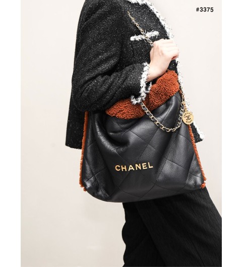 샤넬 22백 시어링 램스킨 미디엄 백 국내배송