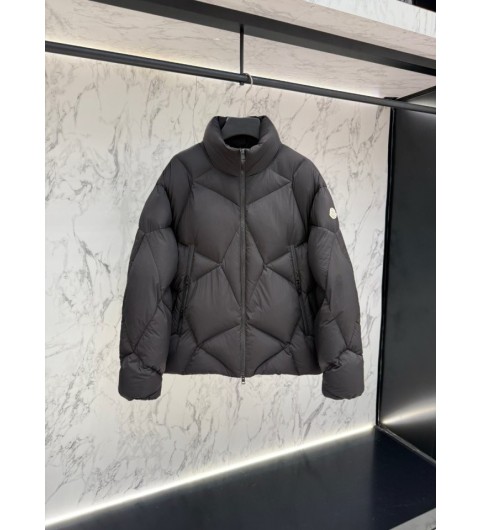 몽클레어 구스다운 바르다르 숏 다운재킷 패딩 국내배송